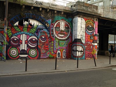 photo graffiti Paris 19eme arrondissement
